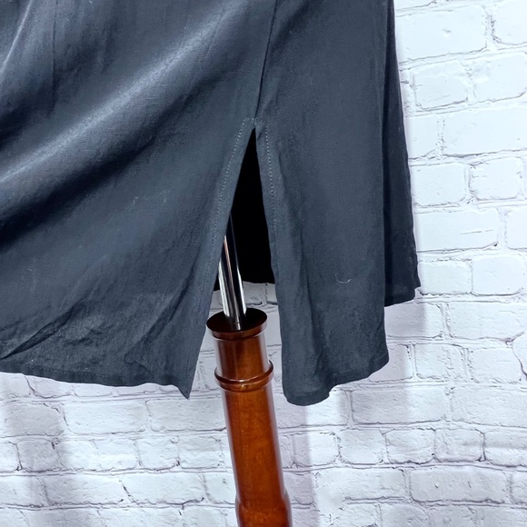 👗NWT🤩 |•URBAN OUTFITTERS•| Black Tie Back Dress Size Medium - Picture 7 of 13